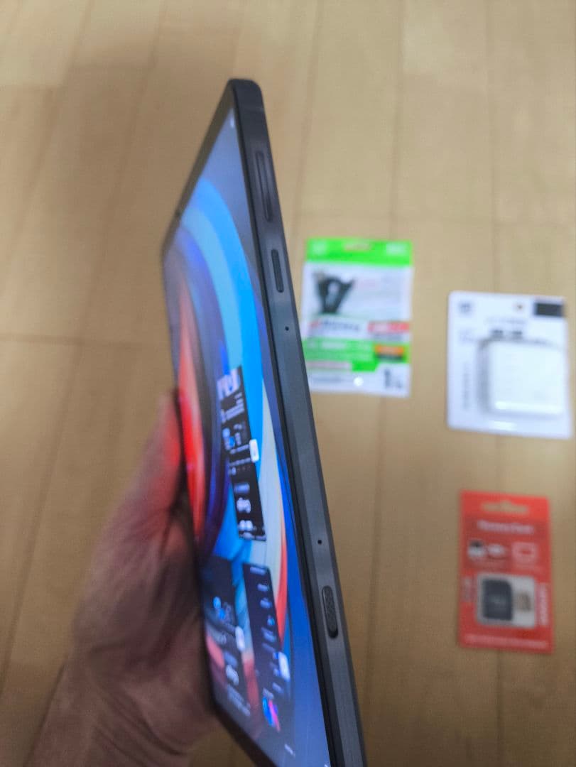 Androidタブレット本体 Lenovo Legion Y700 1.128TB/12GB/8Gen CPU