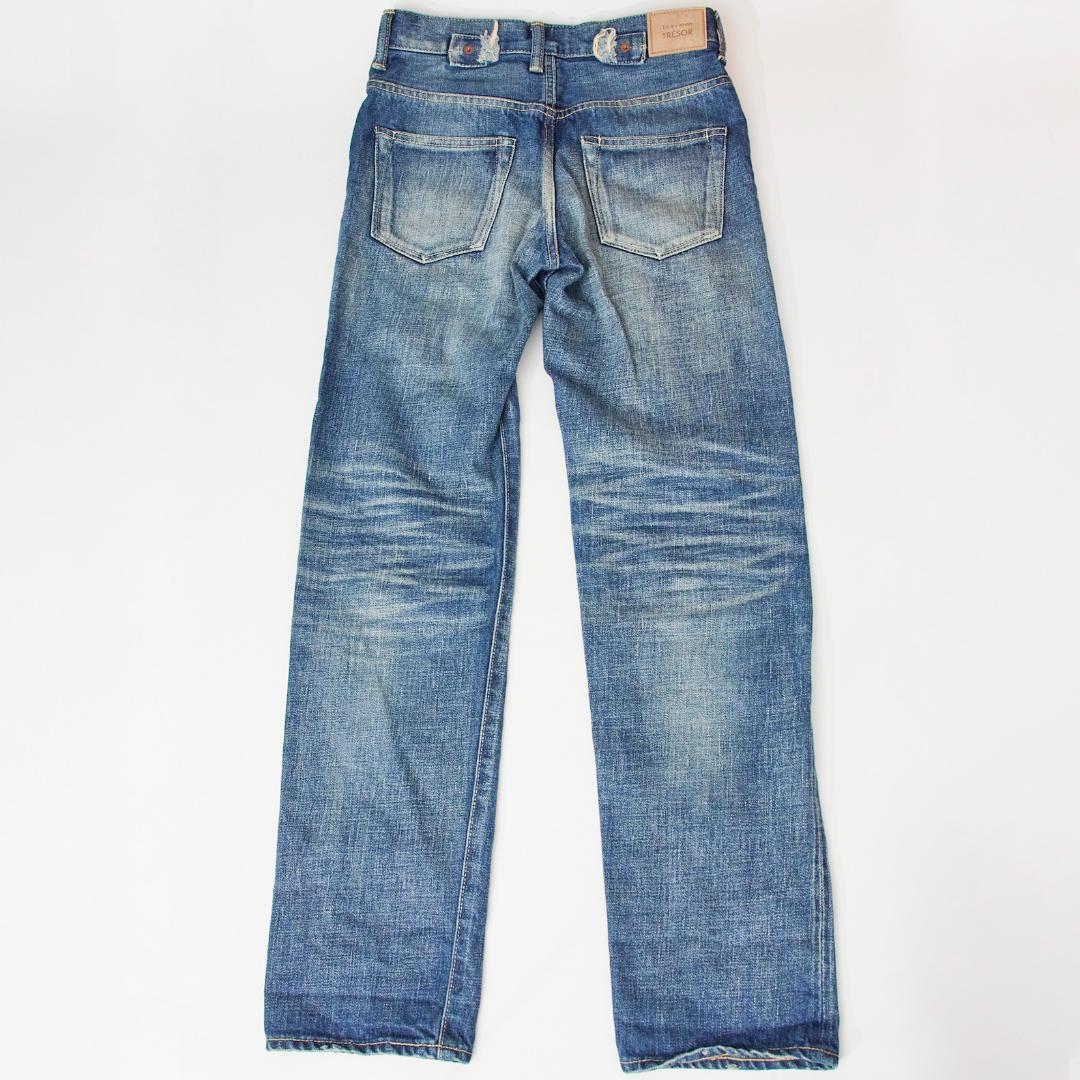 トゥエモントレゾア　デニム　ビーズ　フローラル