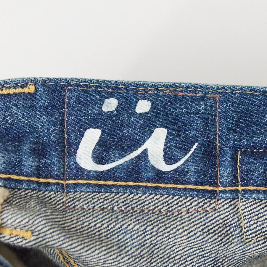 トゥエモントレゾア　デニム　ビーズ　フローラル