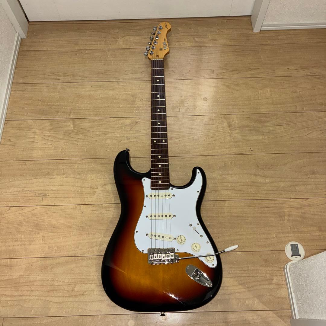 fgn ストラトキャスタータイプ　メンテ済み　即弾けます