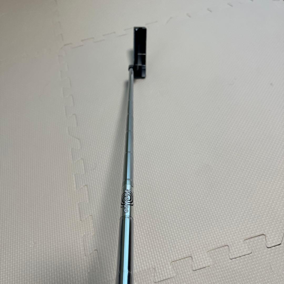 オデッセイ ブラックシリーズ　ツアーデザイン 2 34 右　パター