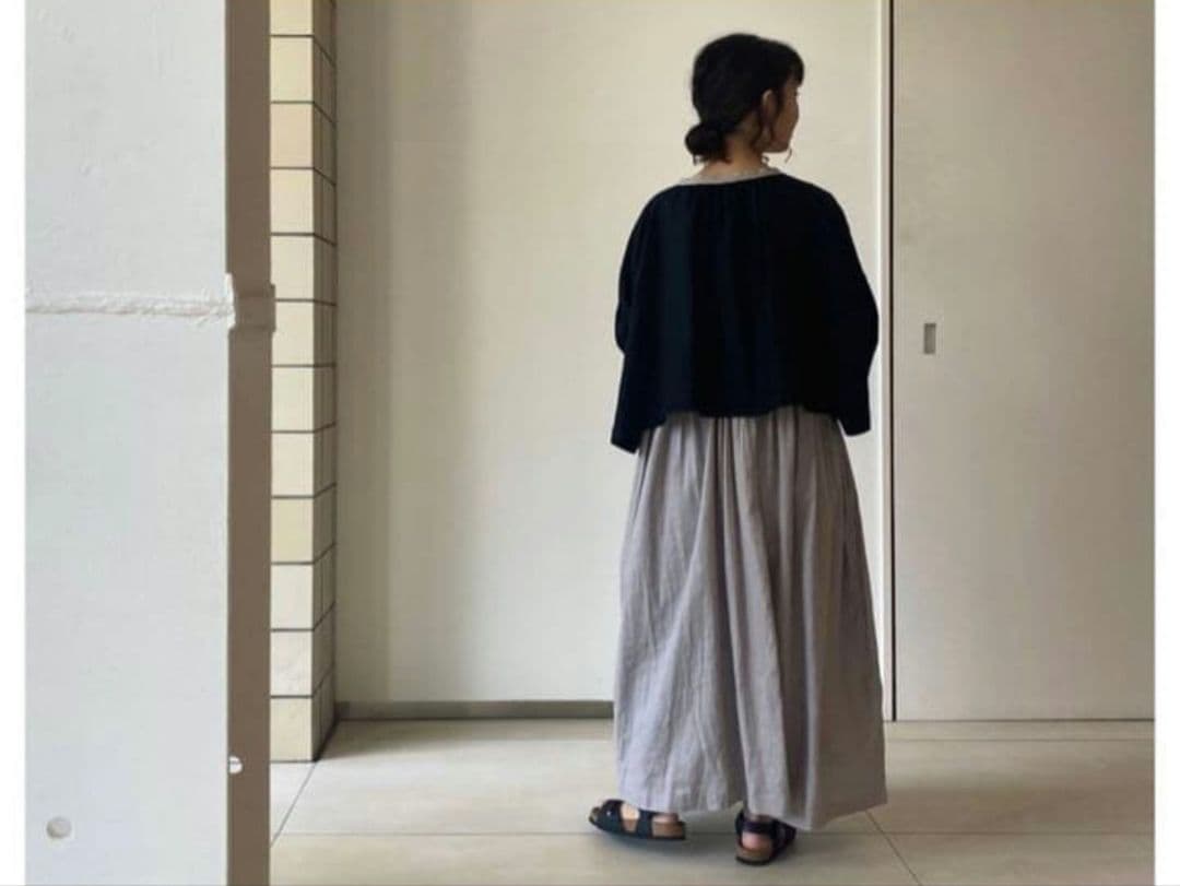 ☆お値下げしました☆nest Robeネストローブリネンショートスモックブラウス