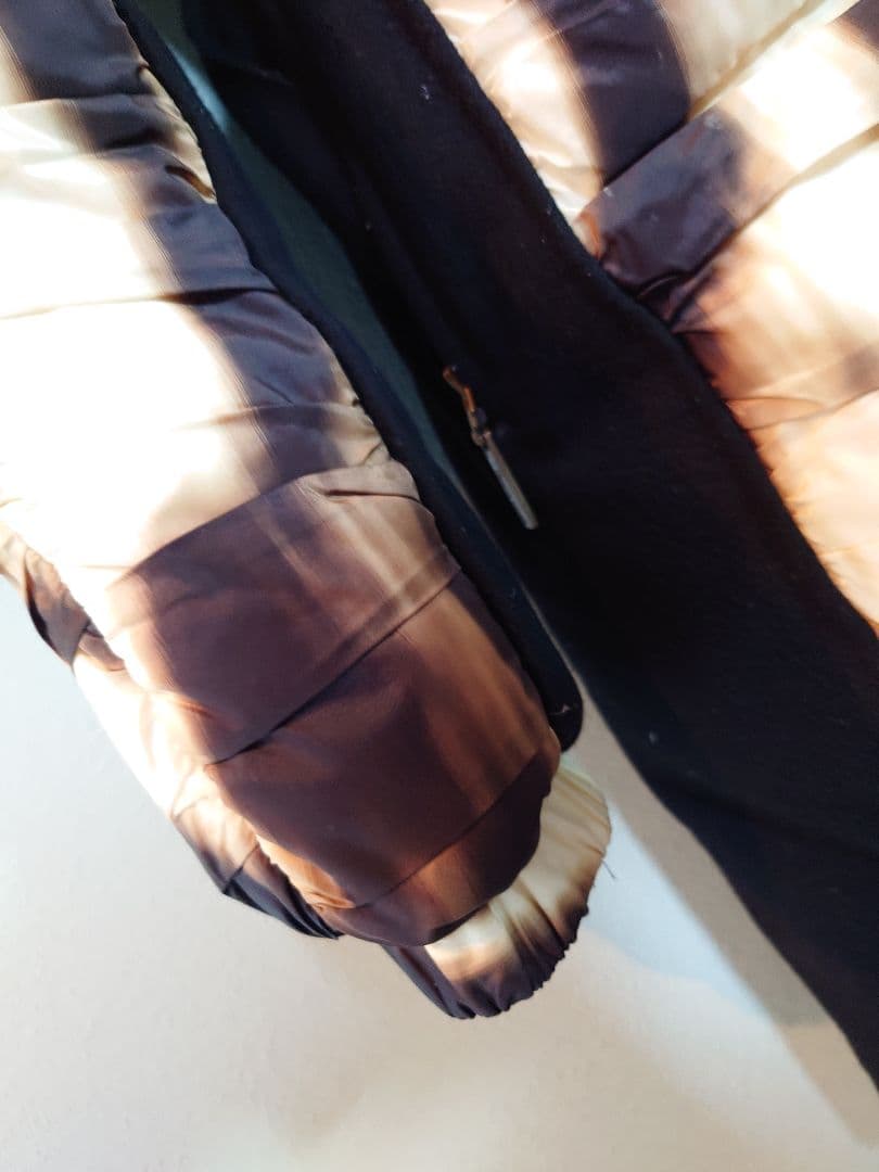 【ロベルト・カヴァリ】ウールダウンコート　レディース