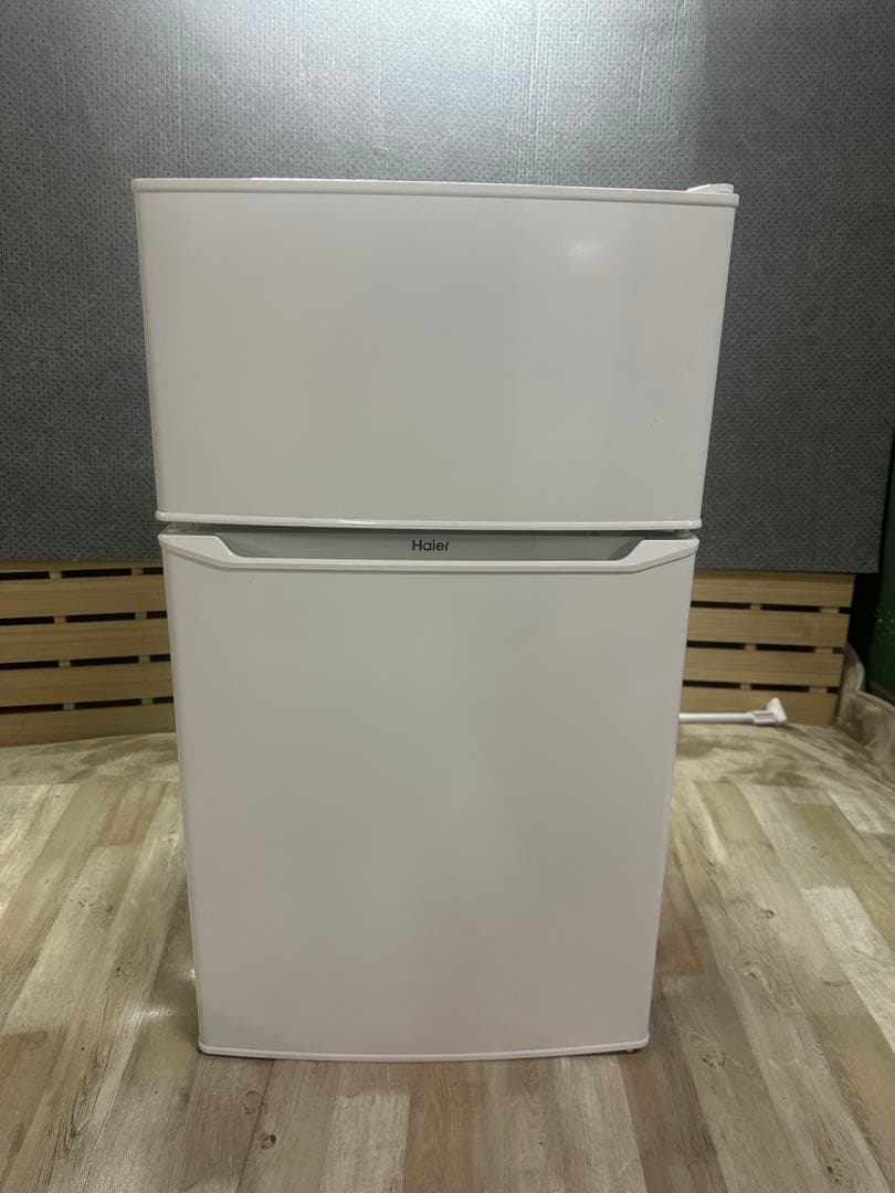 ホワイト 2ドア冷蔵庫 冷凍室付き