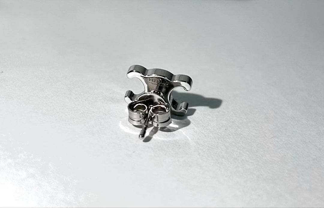 CELINE トリオンフ スタッズ シルバー