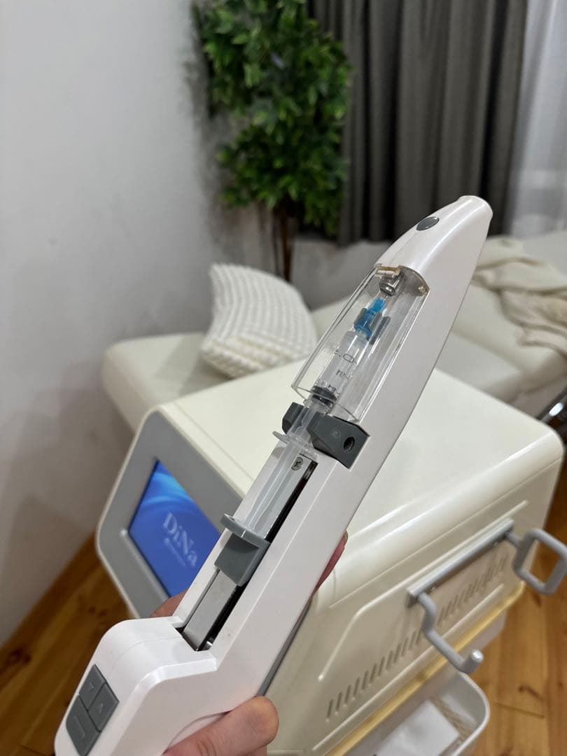 DiNa ニードルレス エアインジェクター フェイシャル美容器 業務用　サロン