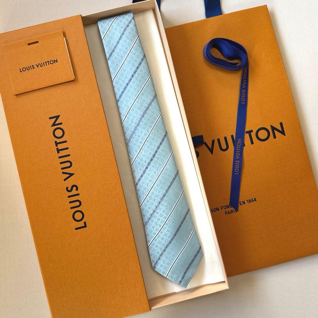 専用です。　　ルイ ヴィトン ネクタイ・ラインド ストライプ 新品 未使用