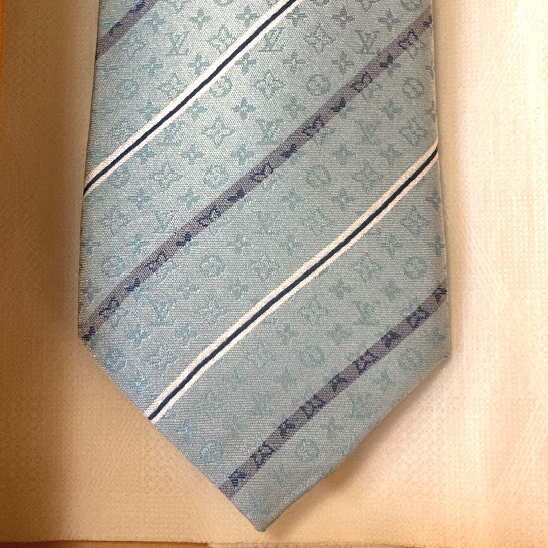 専用です。　　ルイ ヴィトン ネクタイ・ラインド ストライプ 新品 未使用