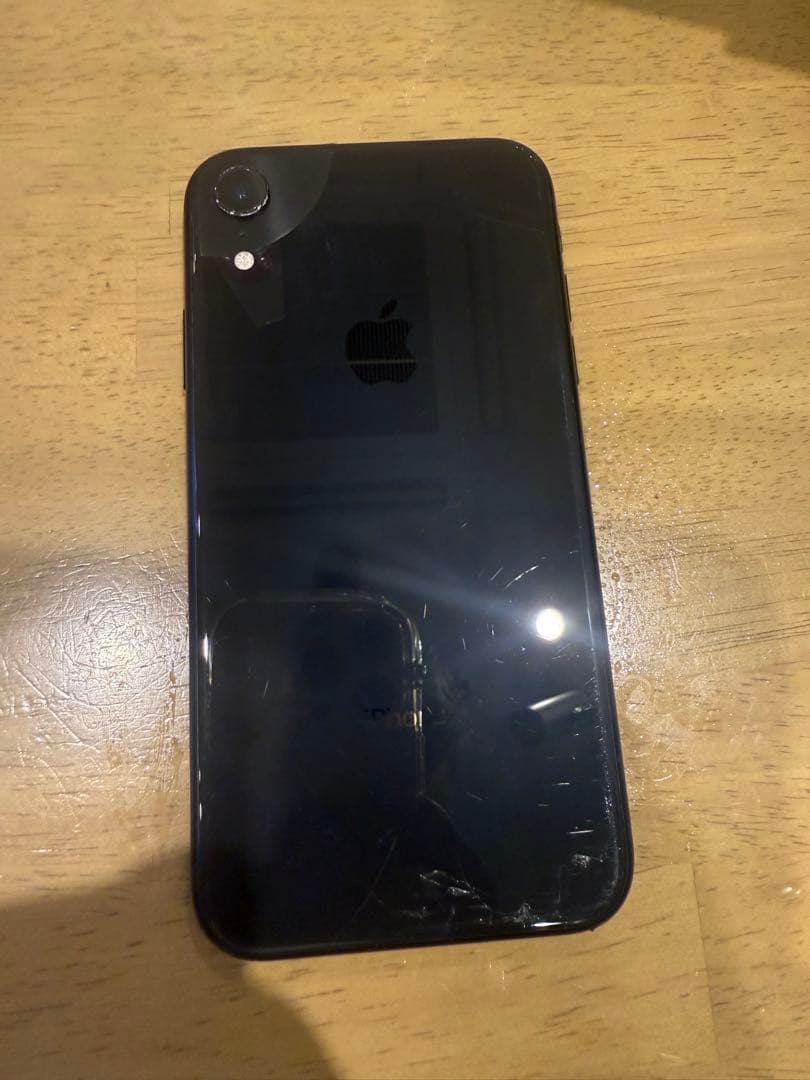 Apple iPhone XR ブラック　本体　64GB
