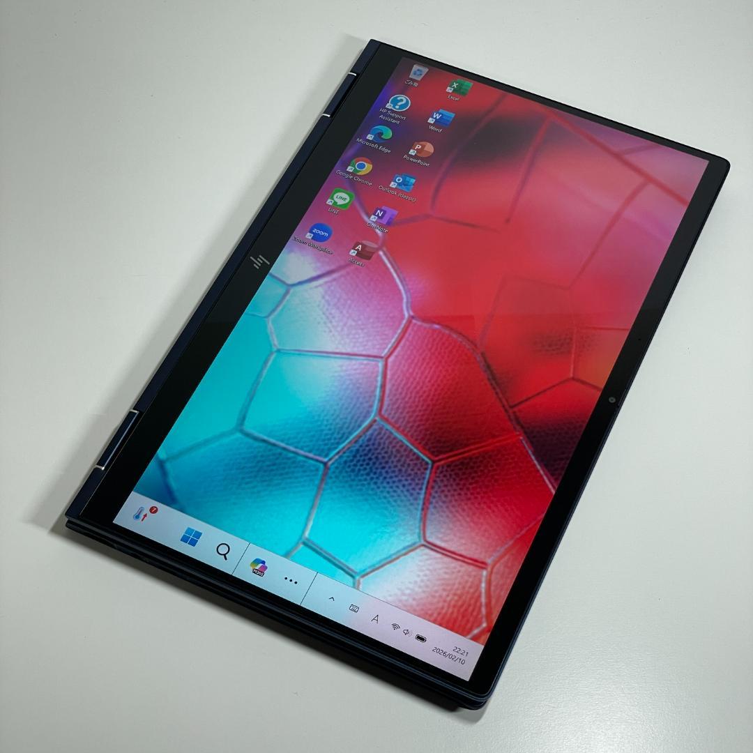 ★美品★HP Dragonfly 第8世代 ノートPC office2024