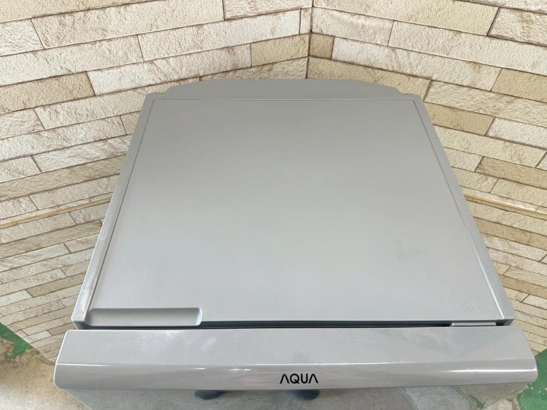 大阪送料無料★3か月保障★冷蔵庫★2022年★AQR-13M(S)★SR-251