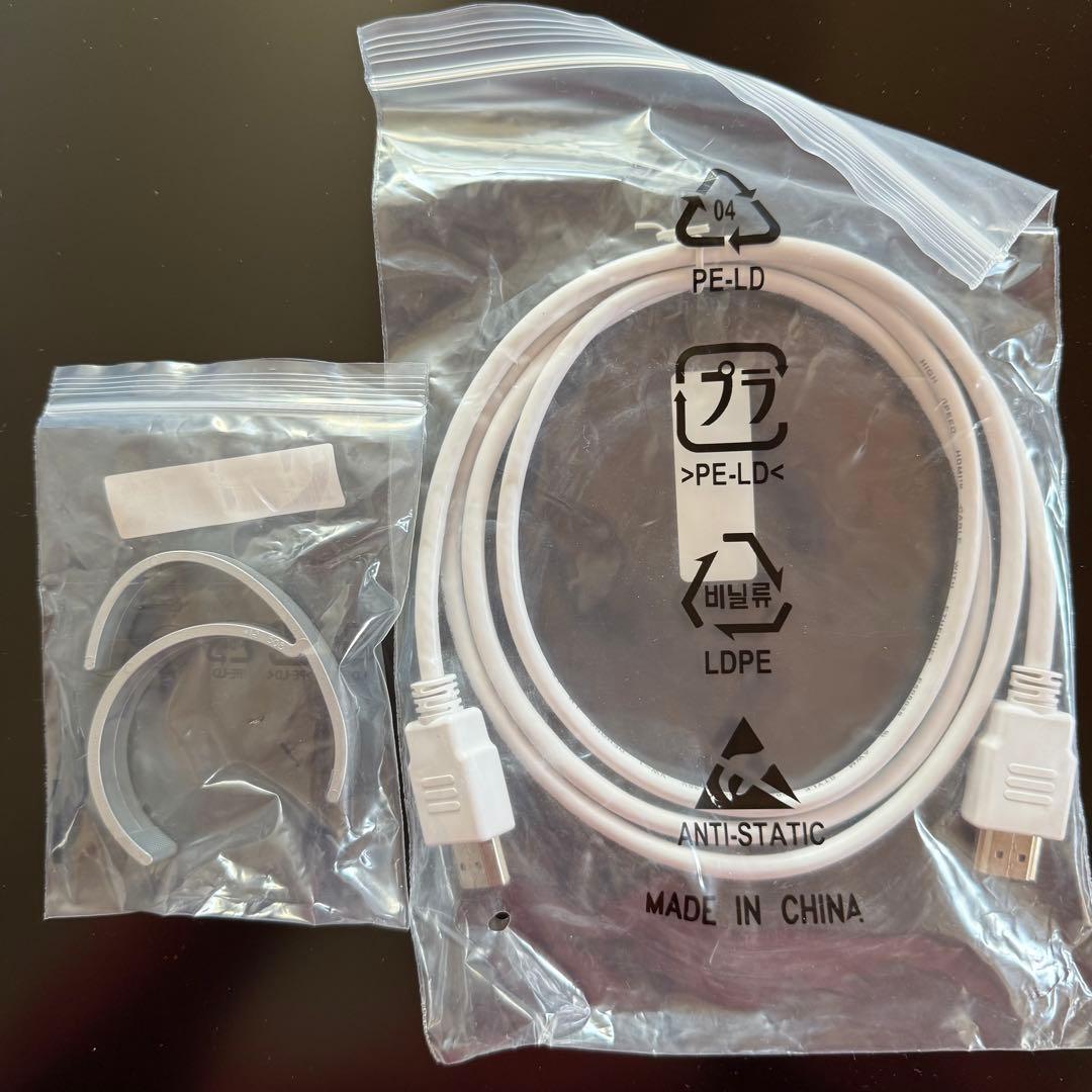 LG 27UP650-W UHD Monitor 27型 4Kモニター