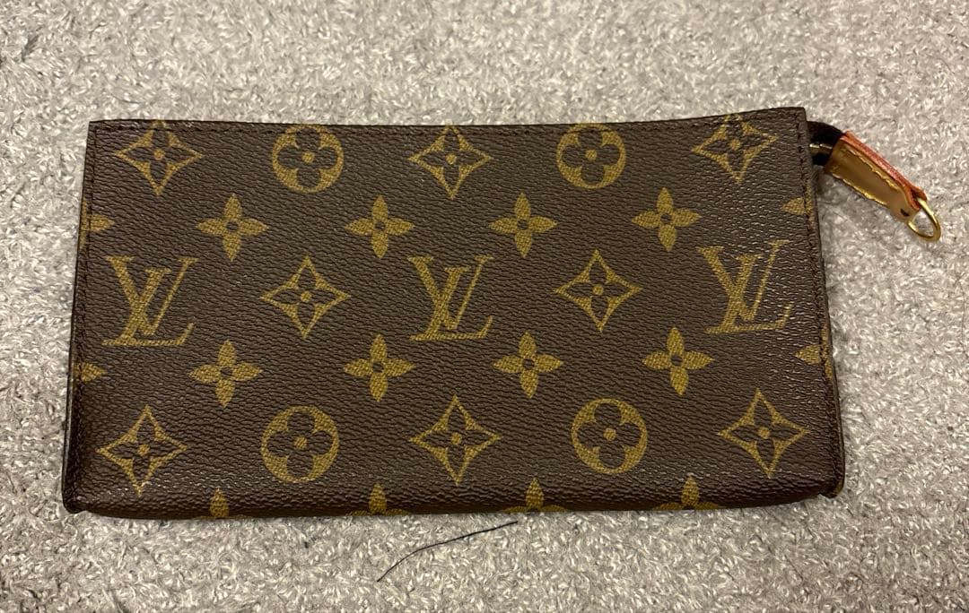 ルイヴィトンポーチ　付属品