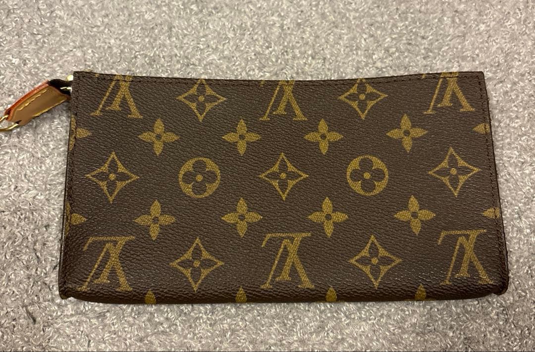 ルイヴィトンポーチ　付属品