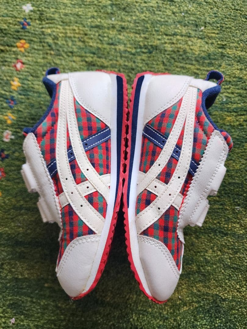 現行品　美品　ファミリア　スニーカー アシックス × familiar　17.5