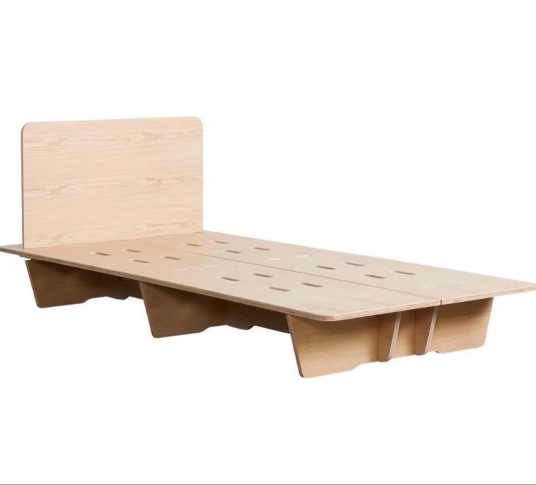 コアラベッドフレーム　セミダブル　木製ベットフレーム