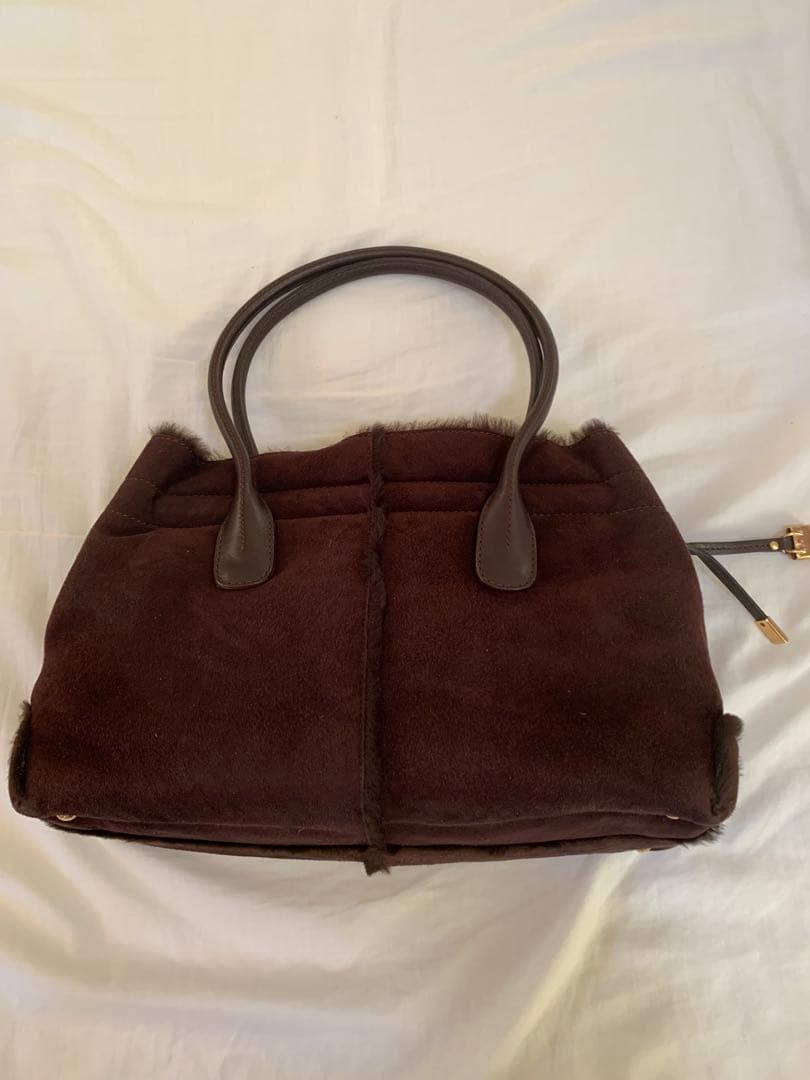 【大幅値下げ中】 TODS本革ラムファーボアレザー　ハンドバッグ　ボストンバッグ