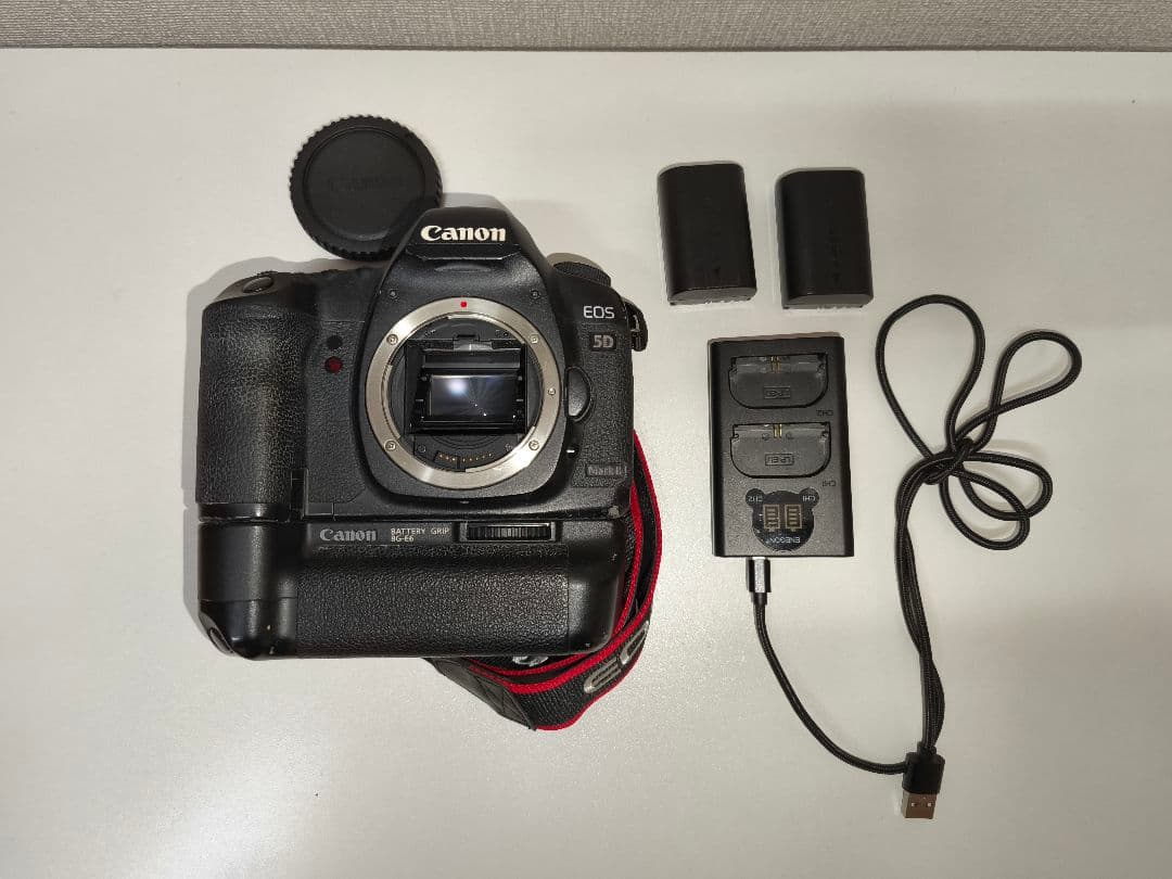 Canon EOS 5D mark2 デジタル一眼レフ BG付き