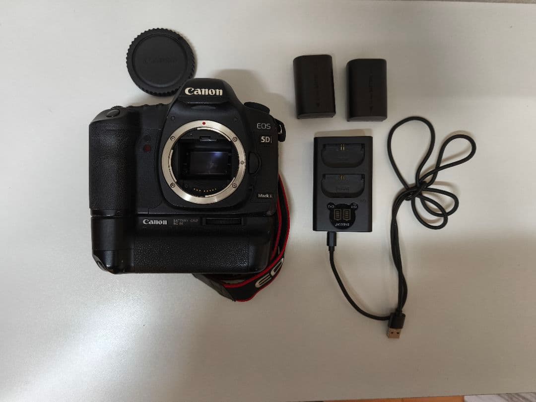 Canon EOS 5D mark2 デジタル一眼レフ BG付き