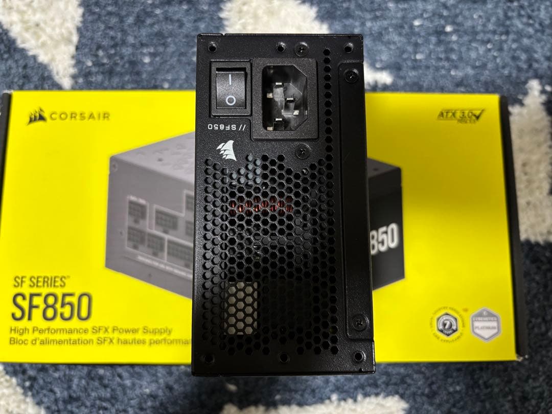 Corsair SF850 SFX電源