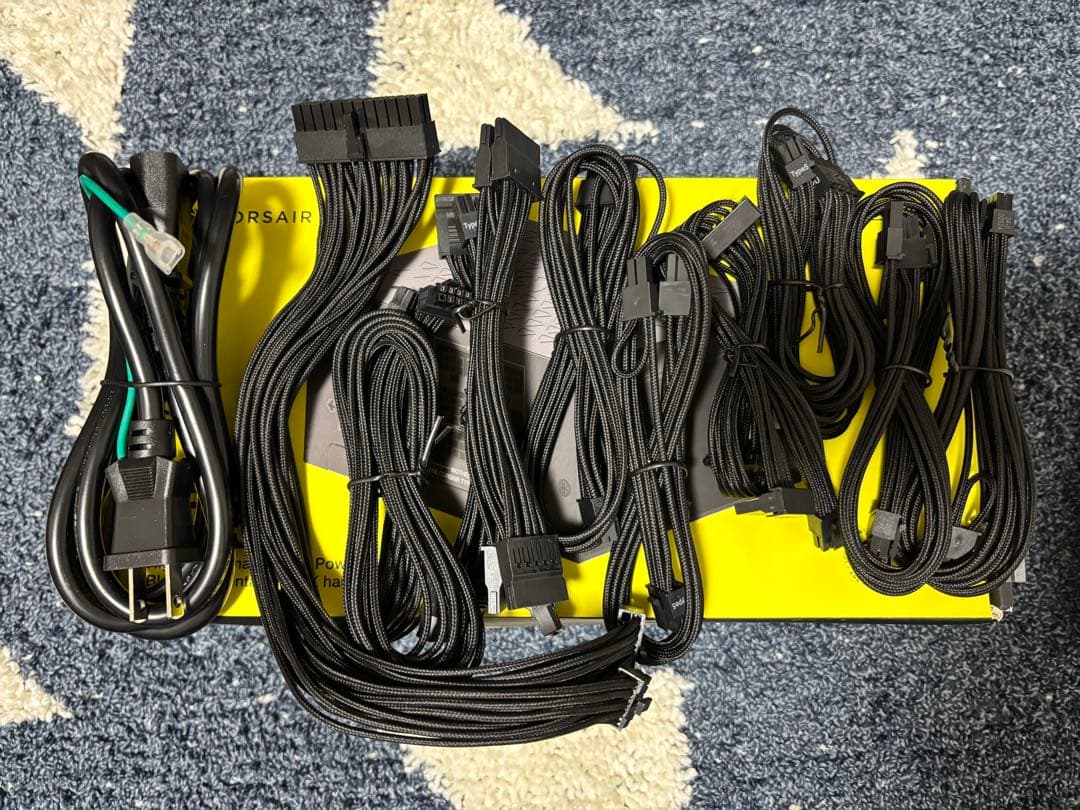 Corsair SF850 SFX電源