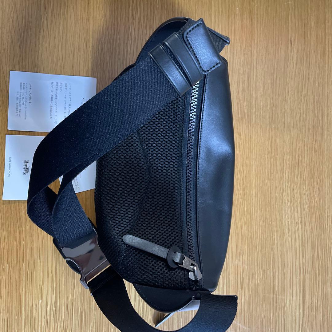 coachのポーチです。 質問等あれば、遠慮なく連絡ください！