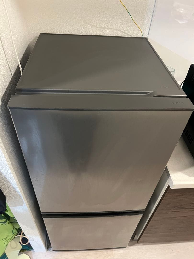 2023年製　一人暮らし　AQUA 冷蔵庫　135L 傷なし　アクア