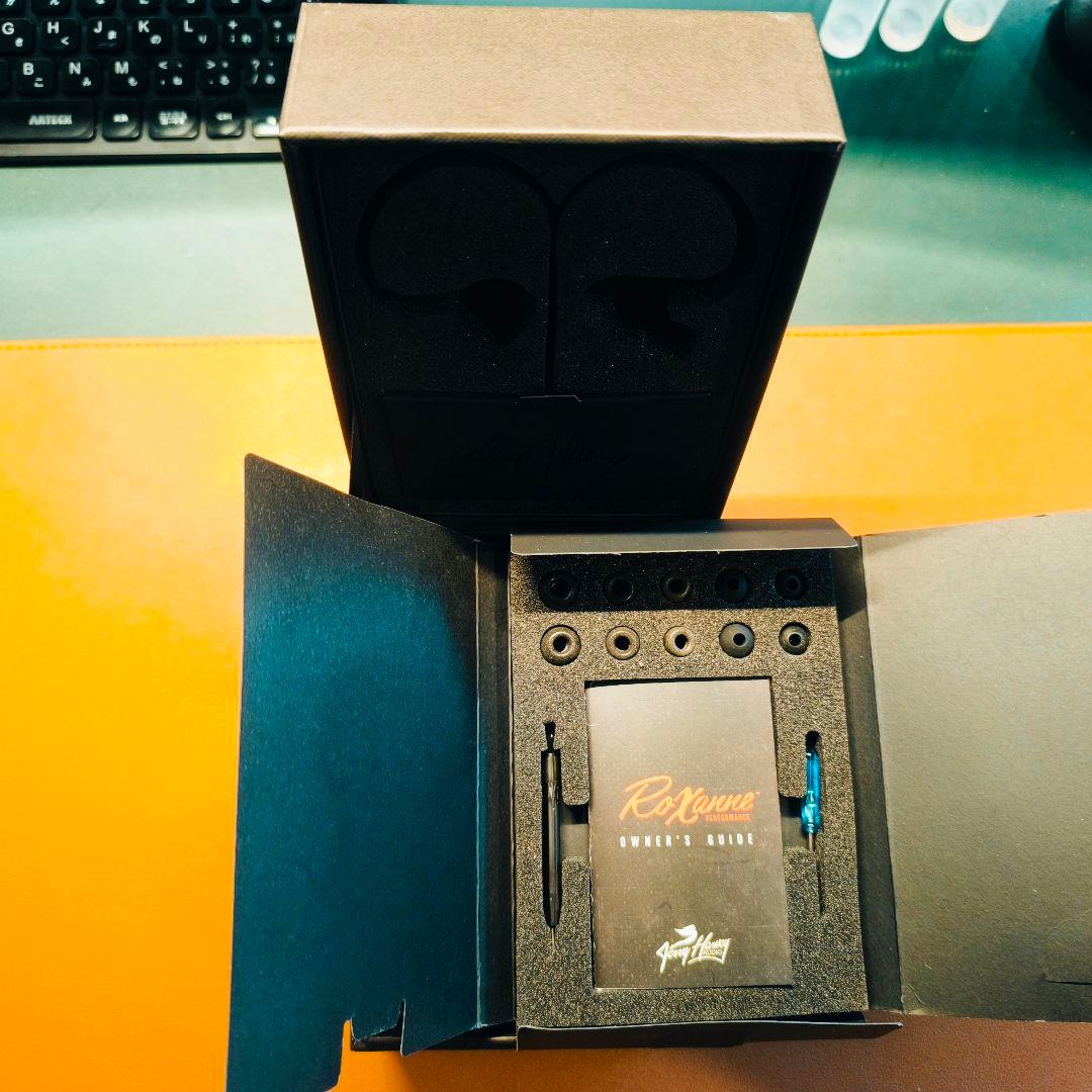 【美品】JH AUDIO ROXANNE UNIVERSAL IEM