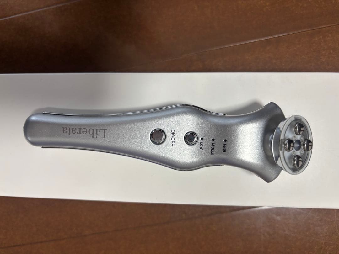 Liberata 美顔器 シルバー