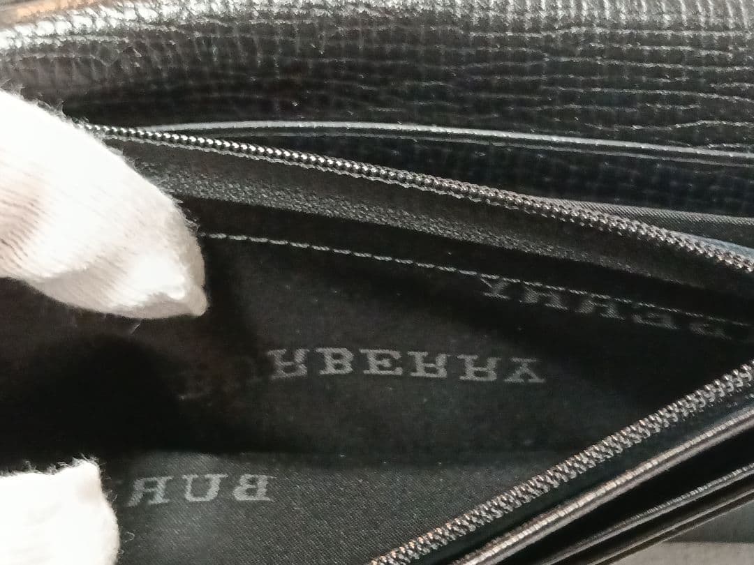 Burberry バーバリー　黒 レザー 長財布　メンズ　極美品です！