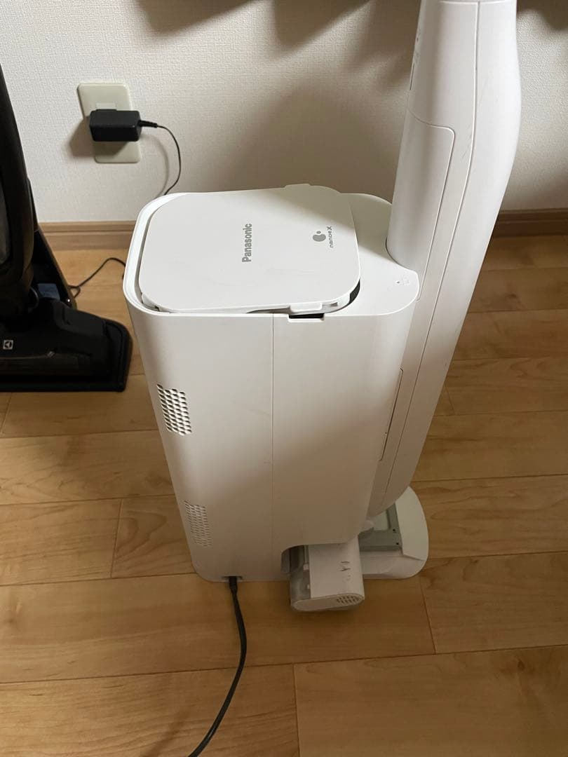 Panasonic スティッククリーナー MC-NS10K