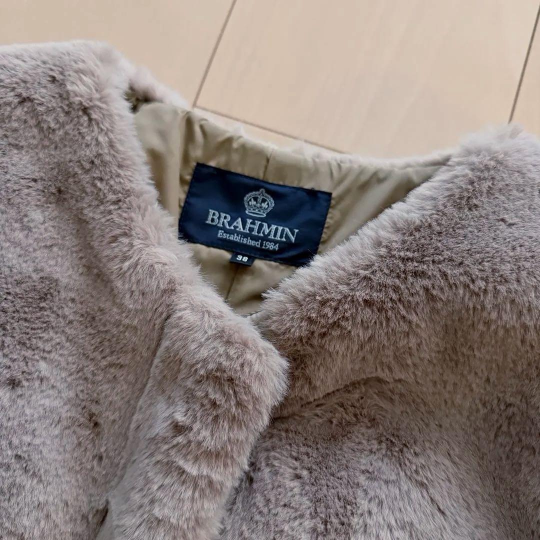 値下げ早い者勝ち　美品　BRAHMIN ファーダウン切り替えコート　Mサイズ38