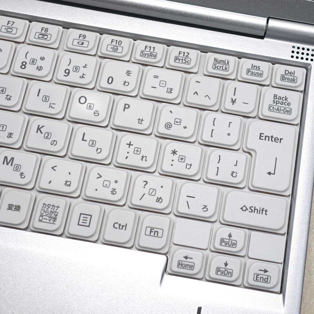 超高速大容量新品ＳＳＤ１ＴＢ搭載✨美品の神速モバイル✨１１世代ｉ５に大容量メモリ