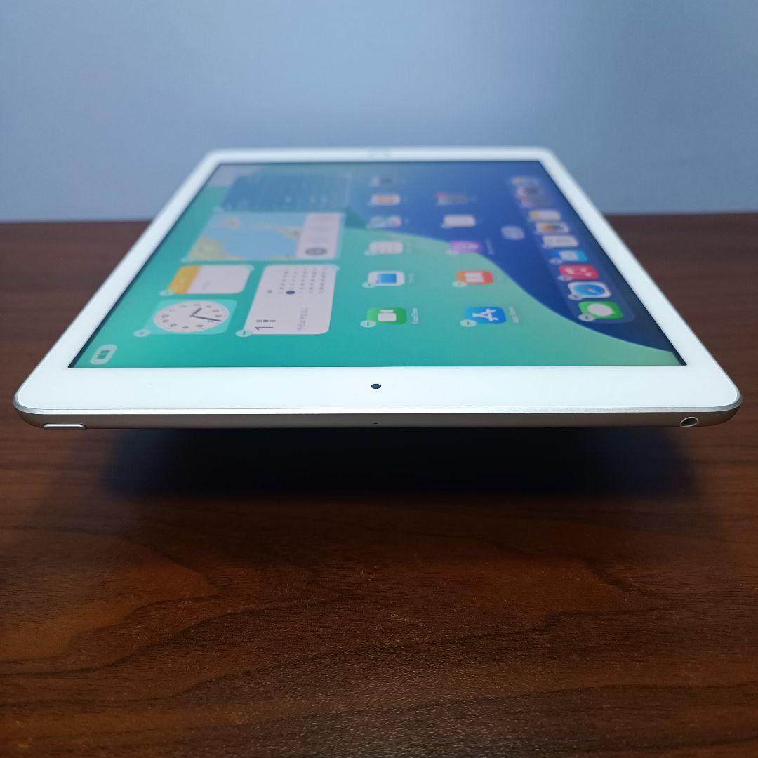 maaaaririn iPad 第7世代 128GB キーボードカバー付き