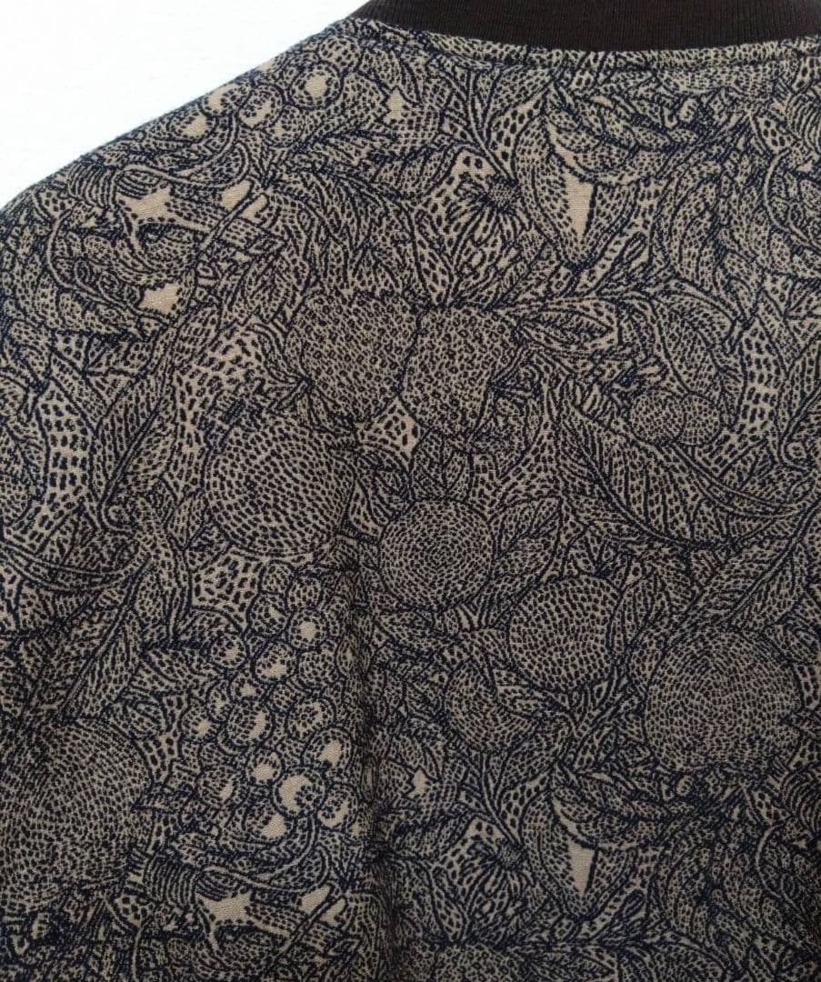 美品SEVEN BY SEVEN プリマロフト刺し子ジャカードブルゾン フルーツ