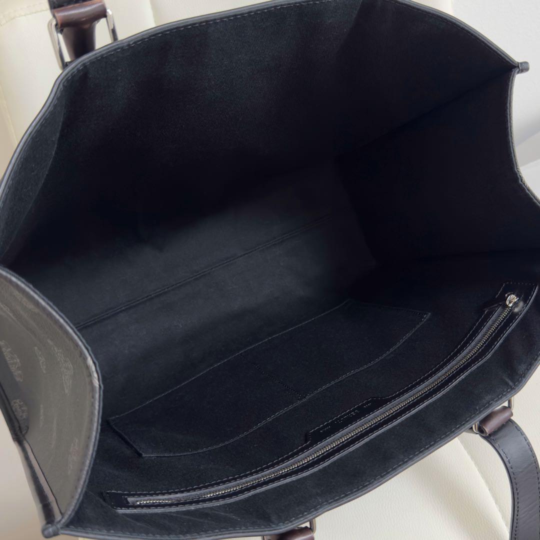 極美品 定価43.4万円 ベルルッティ 限定ウリス パティーヌレザートートバッグ