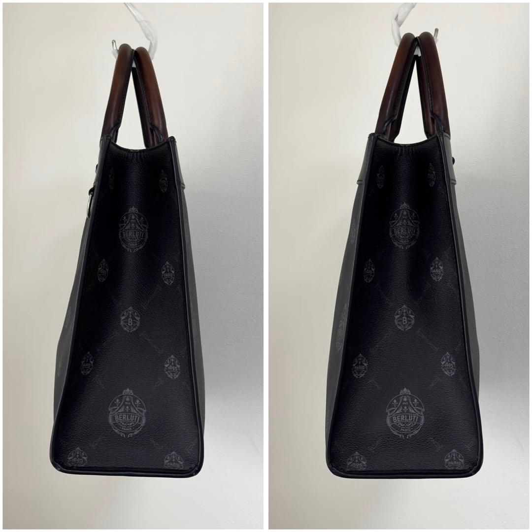 極美品 定価43.4万円 ベルルッティ 限定ウリス パティーヌレザートートバッグ