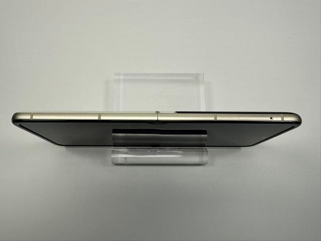 新品同様 motorola razr 50d M-51E docomo 国内版