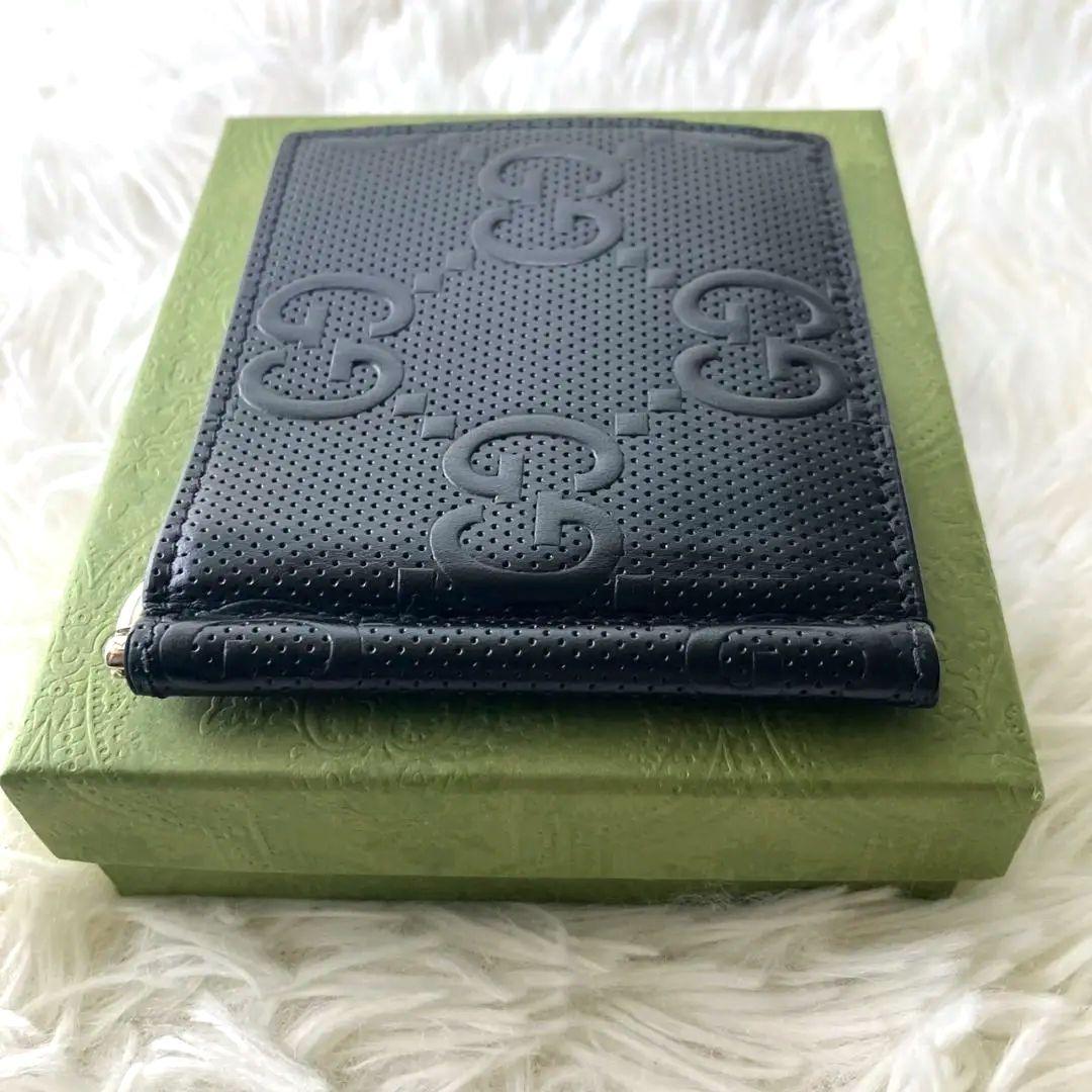 ✨ほぼ未使用　付属品完備✨グッチ　マネークリップ　エンボスレザー　ブラック　黒