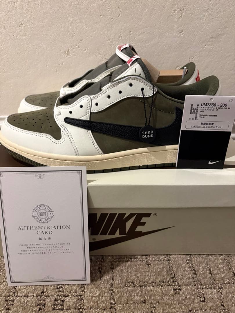 トラヴィススコット エアジョーダン1LOW リバースオリーブ27cm