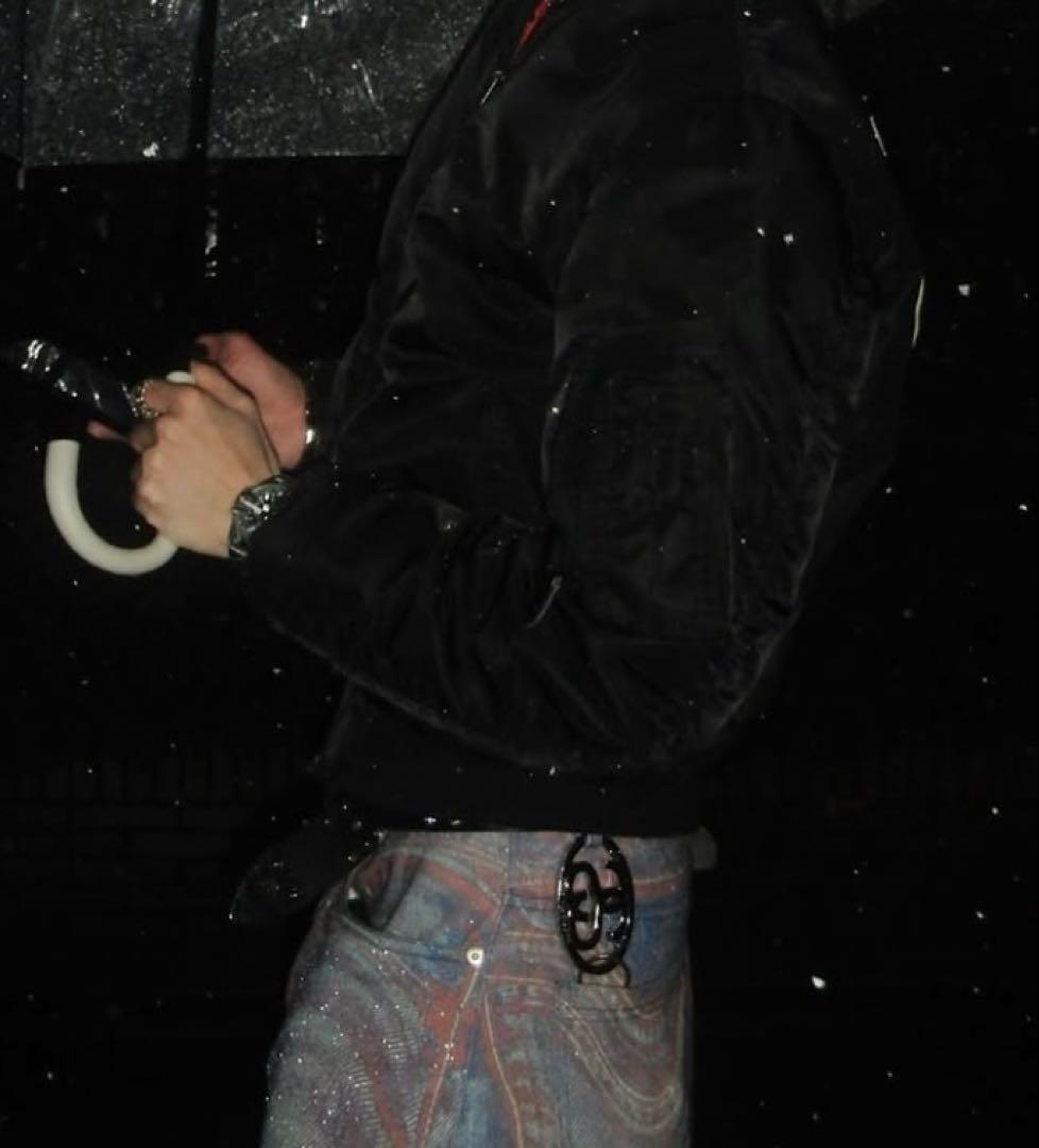 stussy インフルエンサー着用 カラビナ 新品未使用 完売品