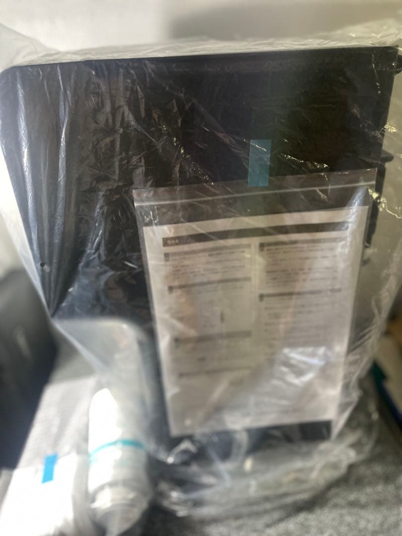 未使用　Locca 卓上浄水型ウォーターサーバー　LC24D1S-PW-AW