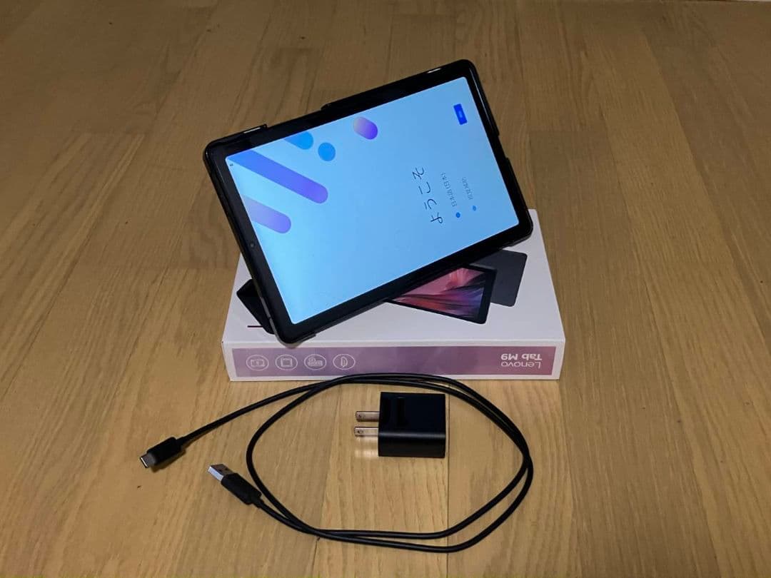 Lenovo Tab M9 カバー付