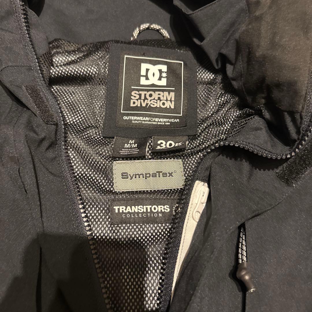 【超美品】DC スノーボードウェアジャケットSympaTex 30K