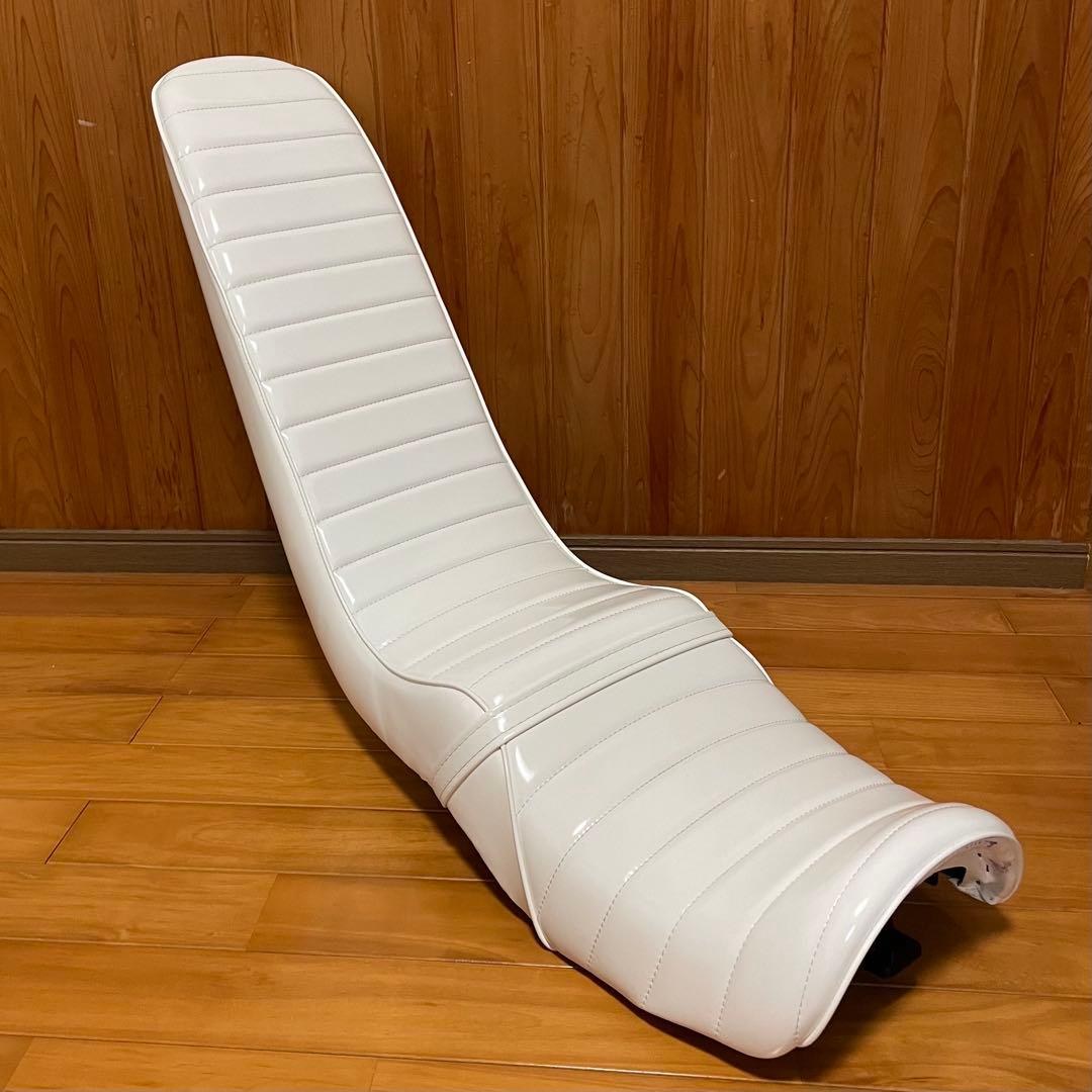 ＮＣ３１　白 エナメル60ｃｍ　三段シート/ホワイトCB400SF前期