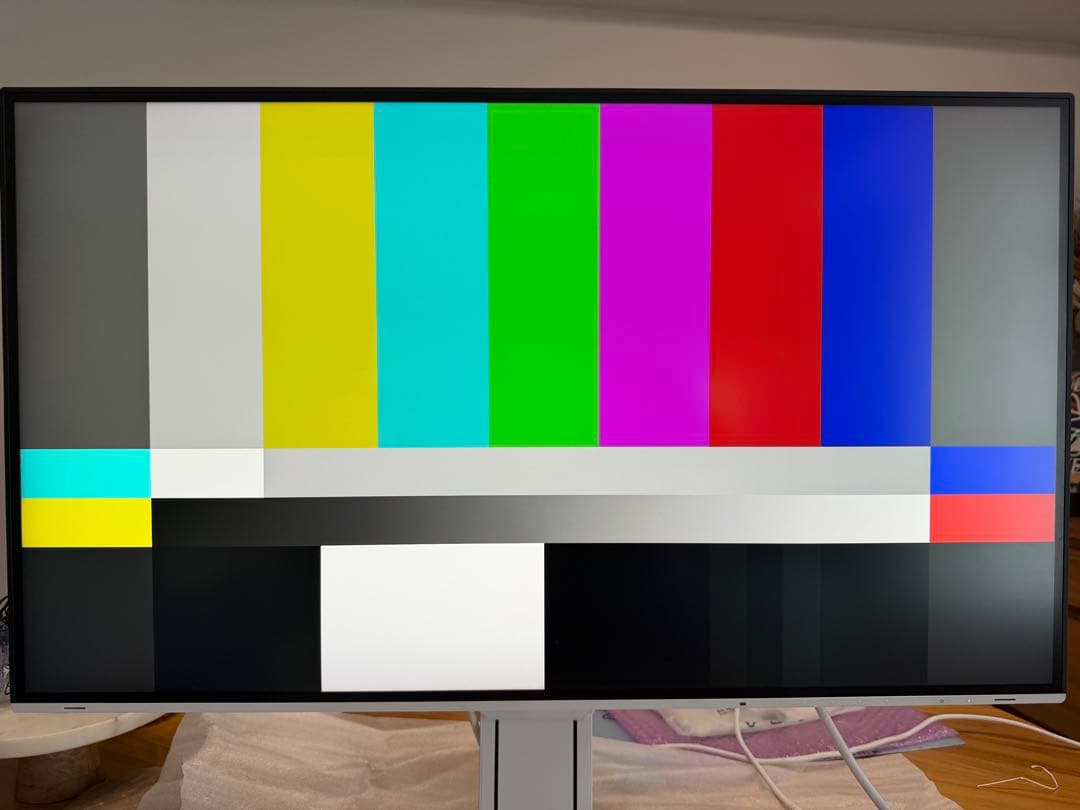 EIZO FlexScan EV3285-WT 31.5インチ 4Kモニター