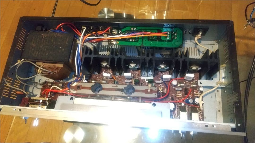 東芝 Aurex SC-335 アナログレベルメーター搭載 ステレオパワーアンプ