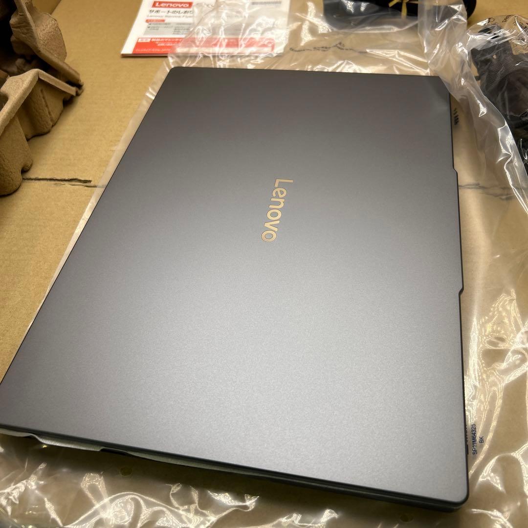 Windowsノート本体 Lenovo IdeaPad Slim 3 83K00071JP