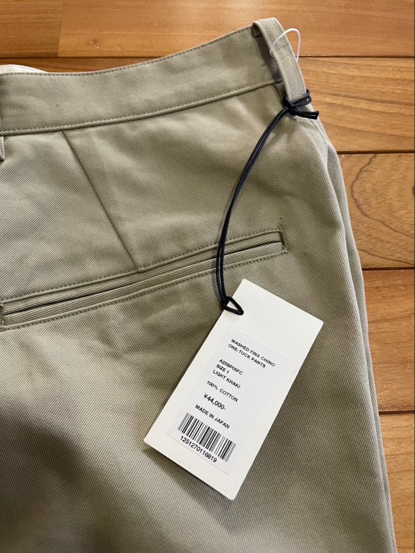 ‼️ててて、AURALEE 25SS チノワンタックパンツ