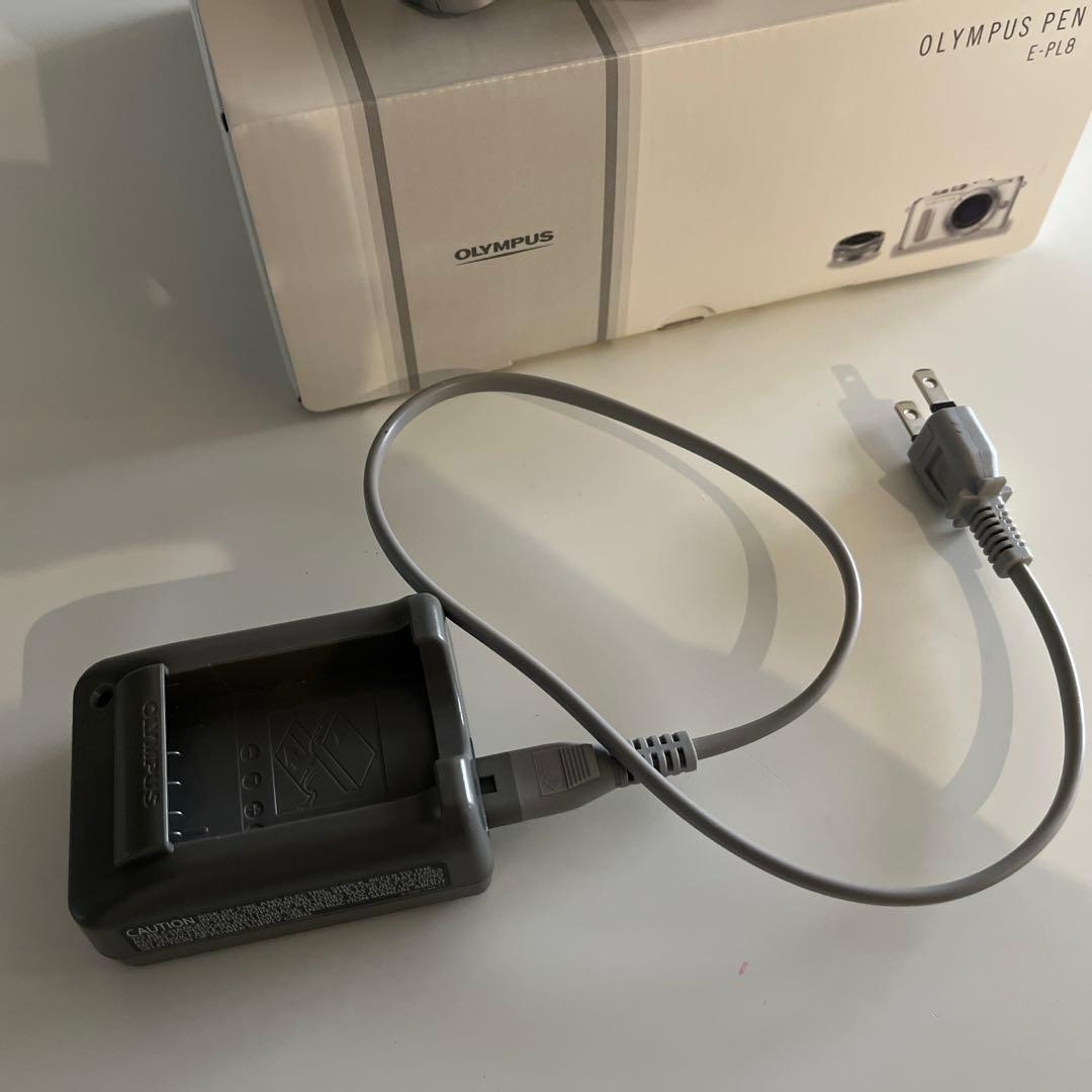 OLYMPUS PEN E-PL8 ホワイト